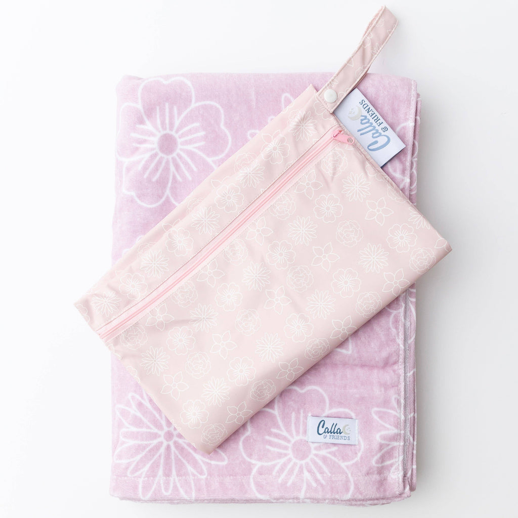 The Kenzie Beach Towel - Blossom: Petal Pink